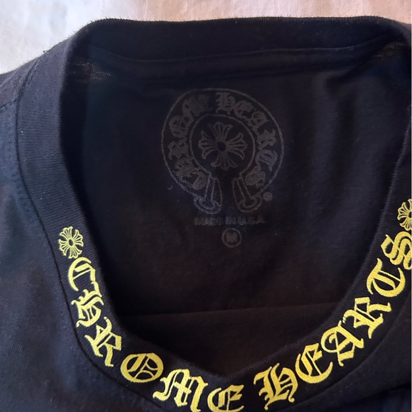 Size M black Chrome Hearts long sleeve T-shirt.